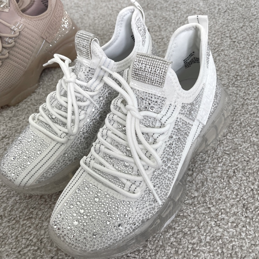 Steve Madden Maxima Sneakers in White